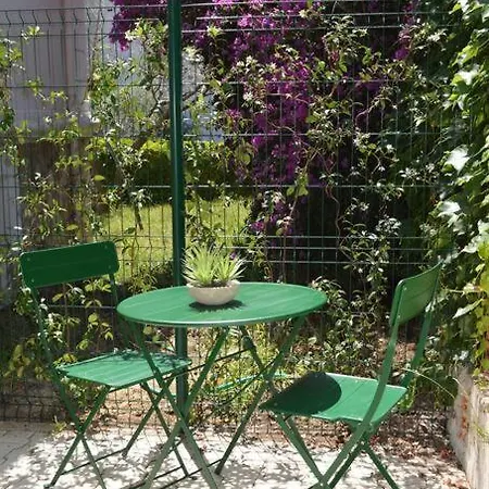 Petite Maison En Centre-ville * Antibes