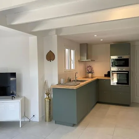 Petite Maison En Centre-ville Apartment